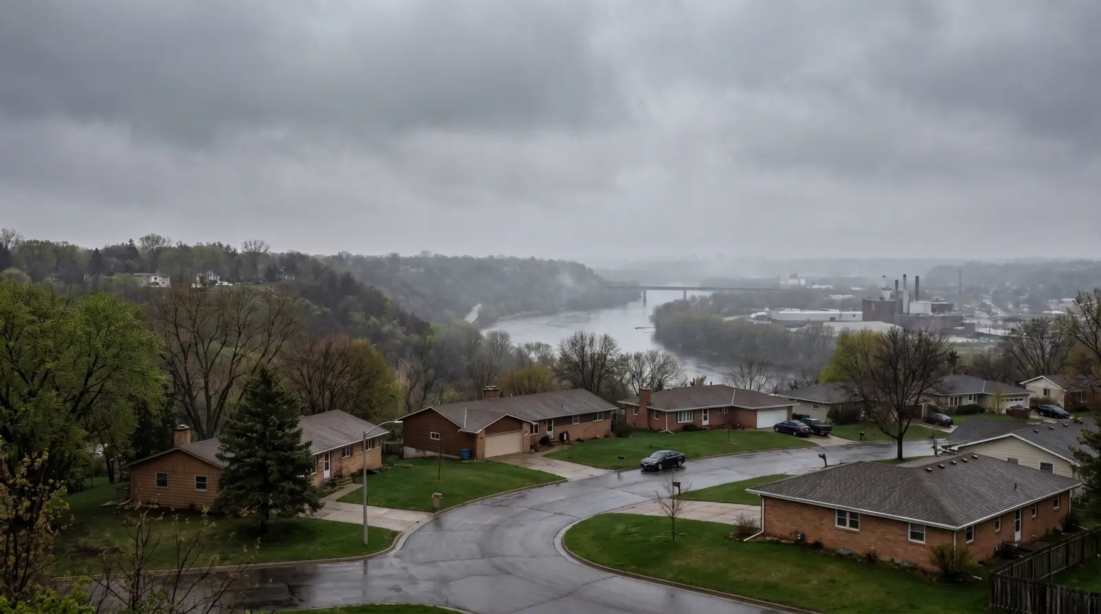 Bloomington, Hennepin County County — roofing services