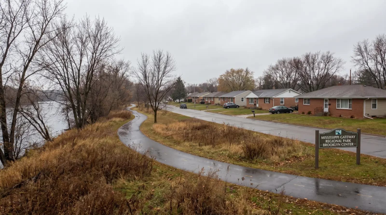 Brooklyn Center, Hennepin County County — roofing services